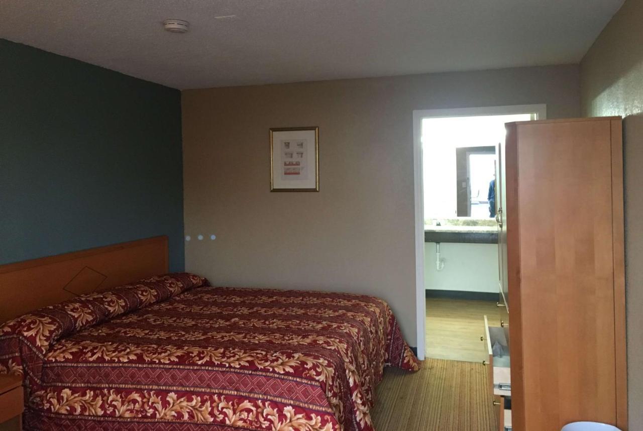 Knights Inn Merrillville Exteriör bild